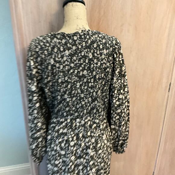 Old Navy Fit & Flare Smocked ditzy Floral Maxi Dress XL Cottage Prairie hippie - Picture 10 of 15